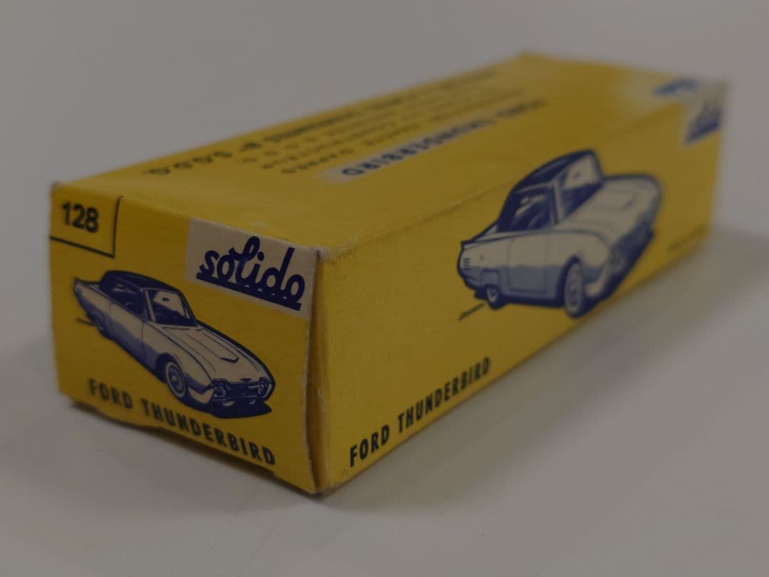 ミニカー SOLIDO REF 128 FORD THUNDERBIRD