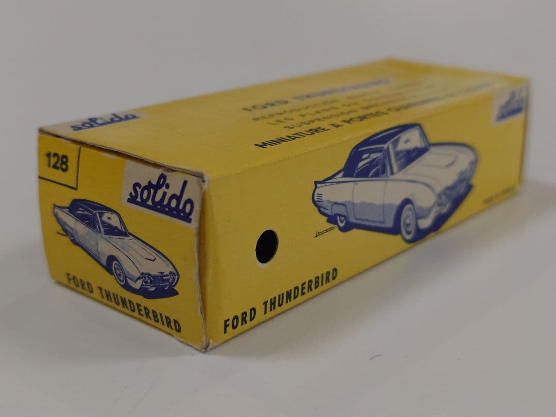 ミニカー SOLIDO REF 128 FORD THUNDERBIRD