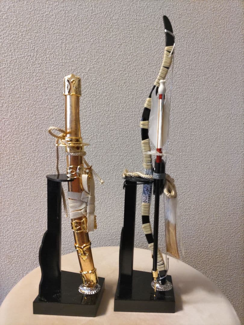 弓と刀オブジェ　弓太刀飾　上杉謙信