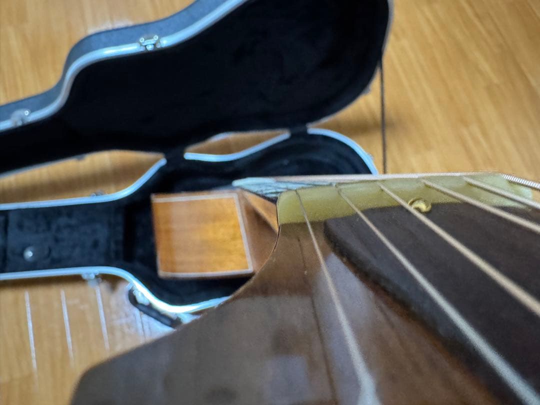 手工アコースティックギターTupli Vesse マホガニー ハードケース付