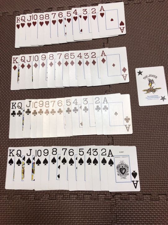 レア物☆カジノトランプの最高峰Bee（ビー）ブラックジャック専用マットとケース付