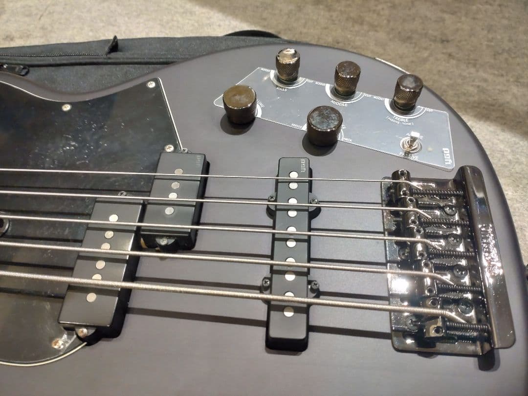 YAMAHA BB735A 5弦ベース