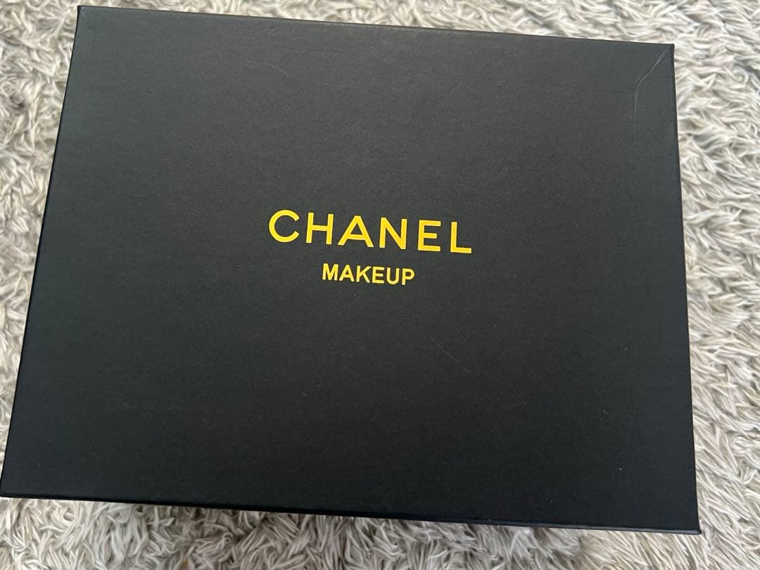 CHANEL シャネル　 ブラック ショルダーバッグ ゴールド金具 ノベルティ