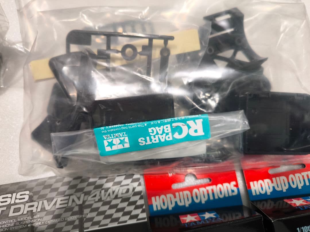 タミヤTT-02 トヨタGR 86　ドリフトタイヤ付き