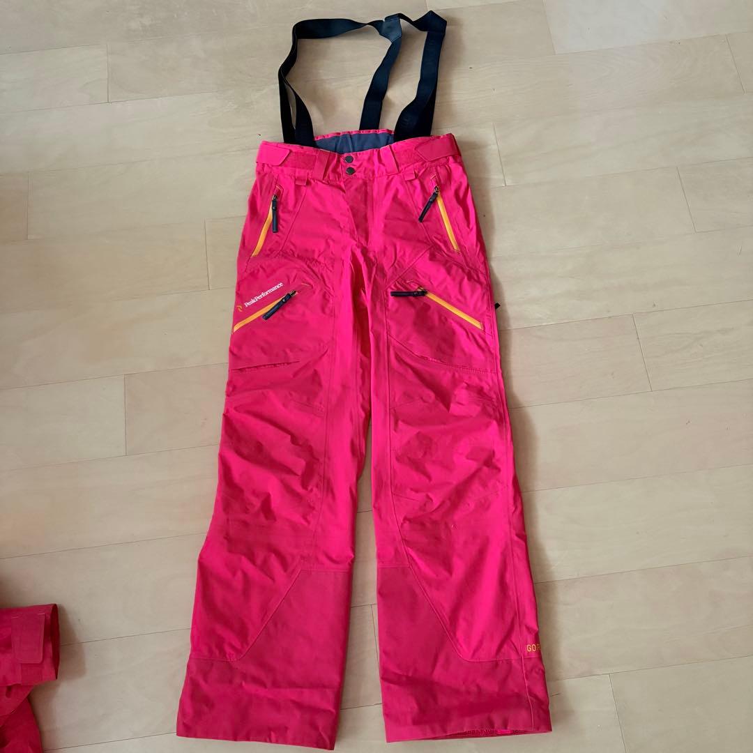 ピークパフォーマンス スキーウェア レディースS 上下セット スノーボードウェア