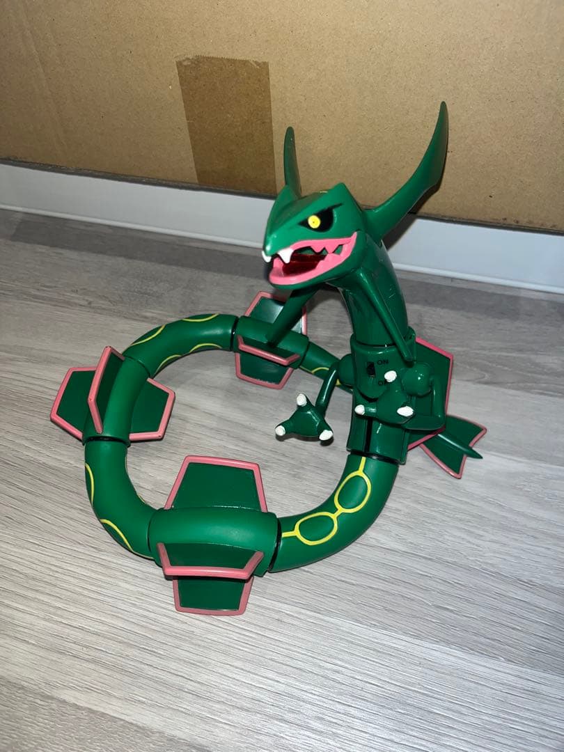 ヒ*キ様 ポケモンAG ビッグサウンドフィギュア　デオキシス、レックウザ　動作確