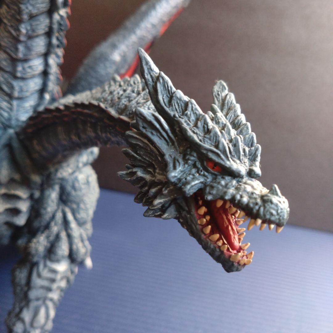 デスギドラ　フィギア