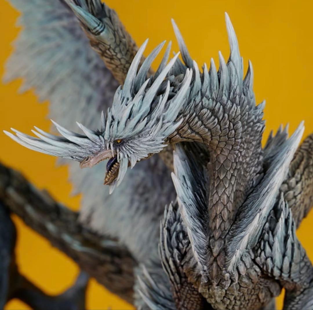 カプコン　クリエイターズモデル イヴェルカーナ