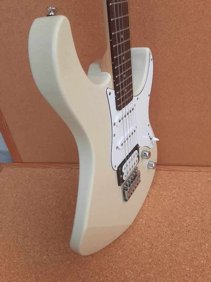 YAMAHA エレキギター PAC112V