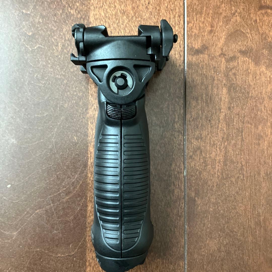 【FAB DEFENSE】 バイポッドグリップ T-POD G2 ブラック