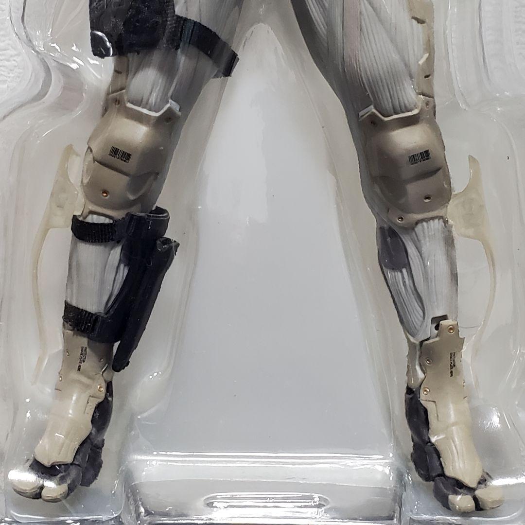 【レア】 メディコムトイ メタルギアソリッド４ 雷電 【希少】