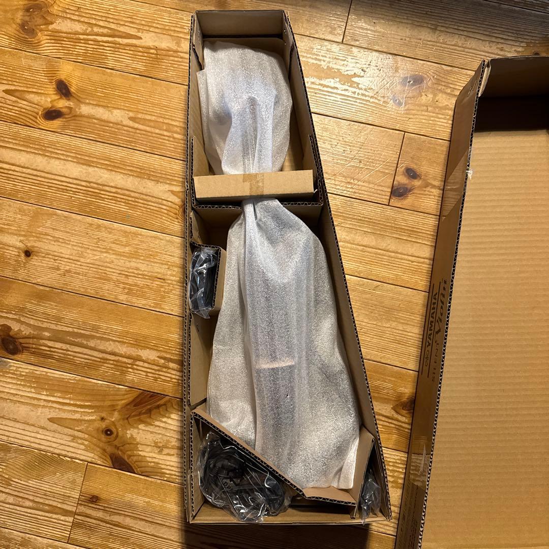 ヤマハYAMAHA YSV104 ほぼ未使用品　中古弓、中古ハードケース付き