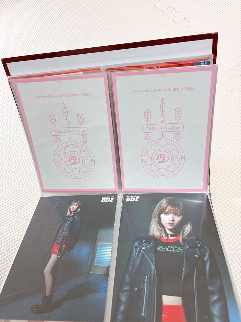 TWICEグッズまとめ売り‼️【レアモノ揃い】