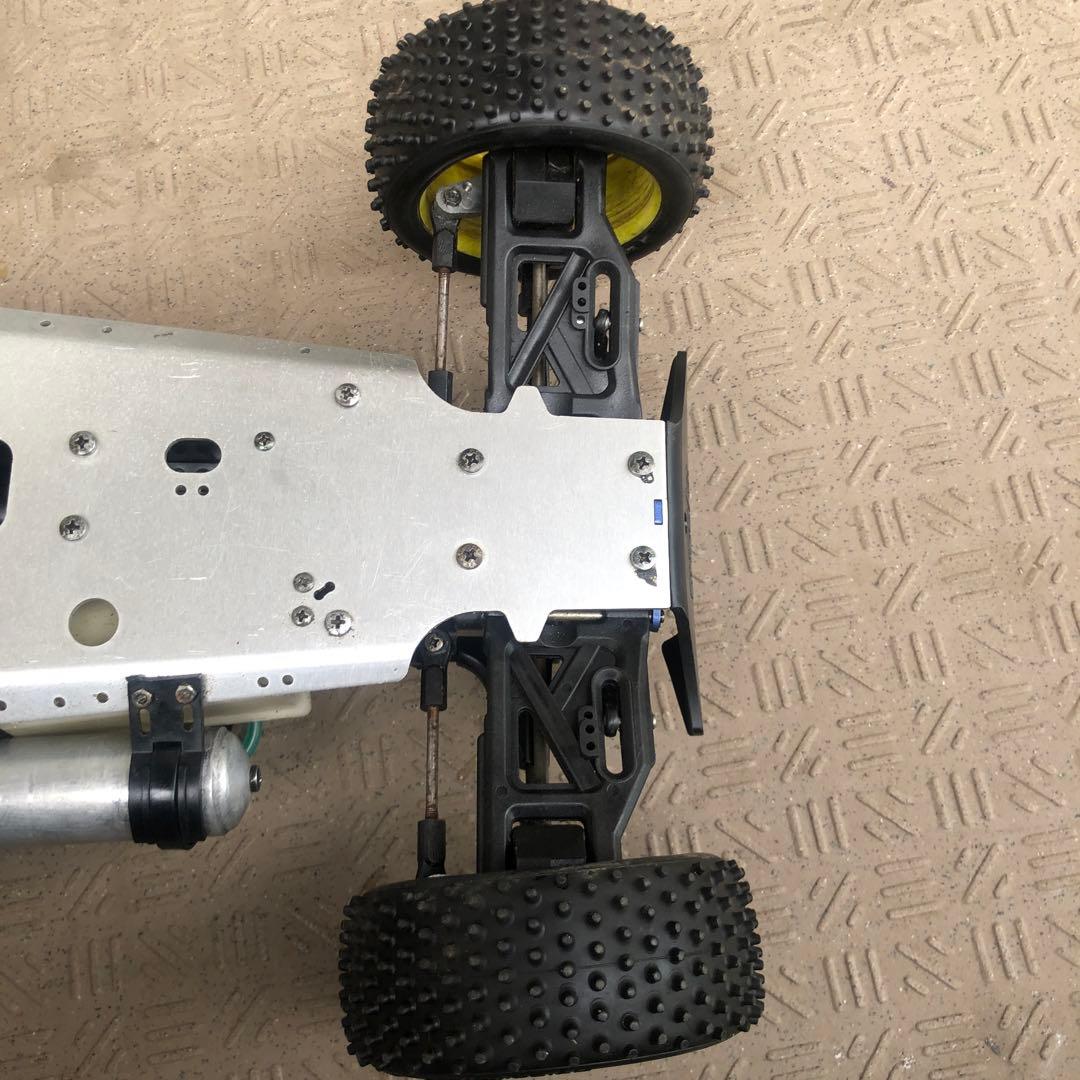 よ*ん様 京商インファーノ￼ 1/8エンジンラジコン　ジャンク