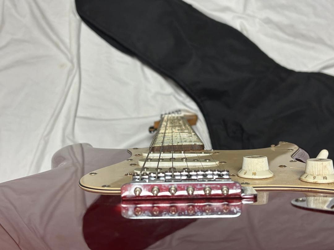 Legend エレキギター　ストラト　キャンディアップルレッド1926-02-1