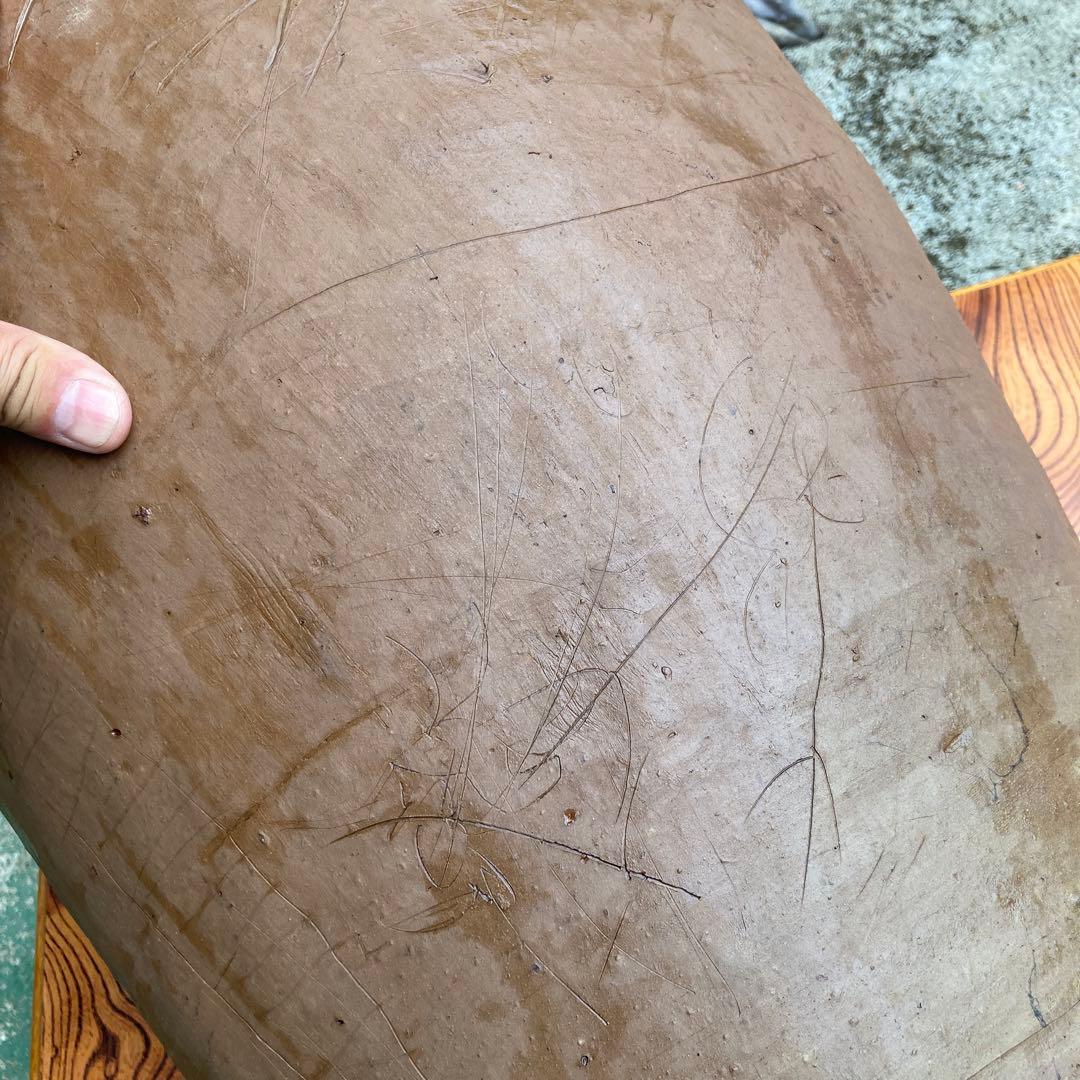 旧家蔵出し　かなり大きな壺　年代物