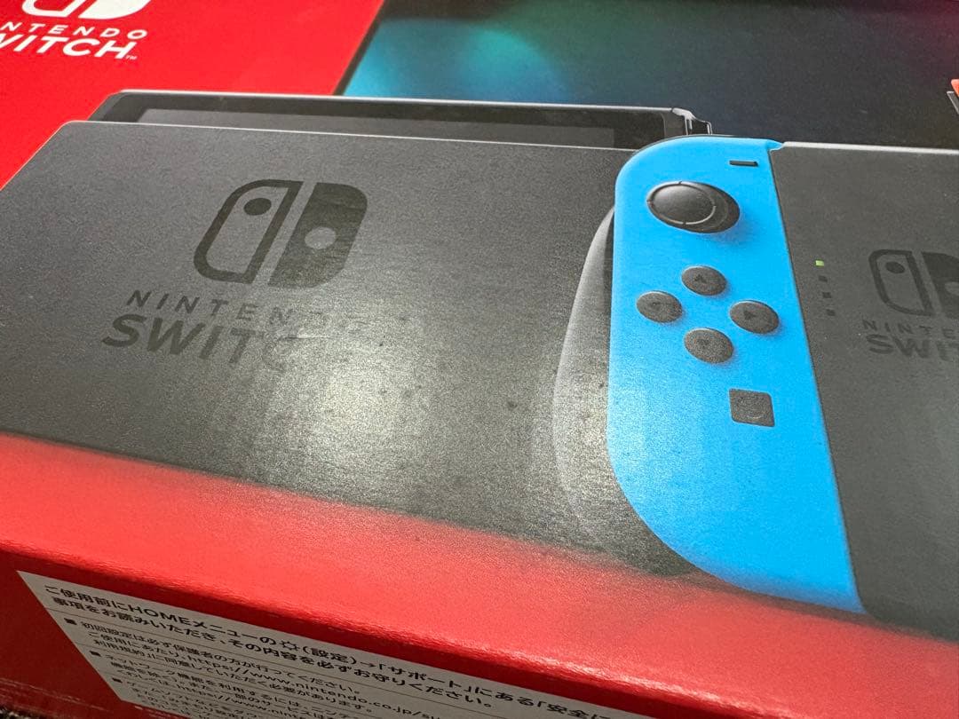 Nintendo Switch 本体、スマブラ、マリオカート8 ソフトセット