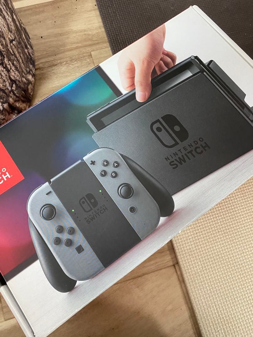 Nintendo Switch ニンテンドースイッチ本体　グレー ①