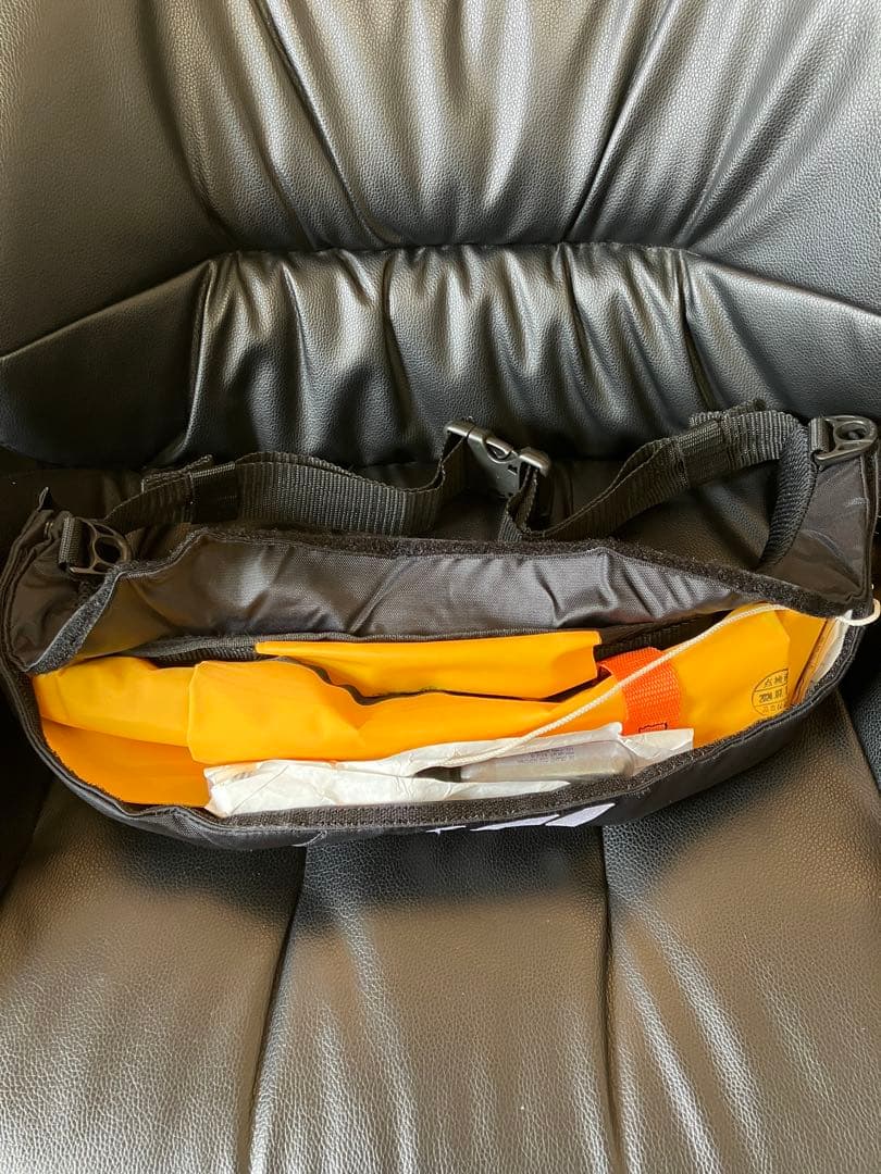 ダイワ ウエストタイプ自動・手動膨脹式ライフジャケット DF-2724