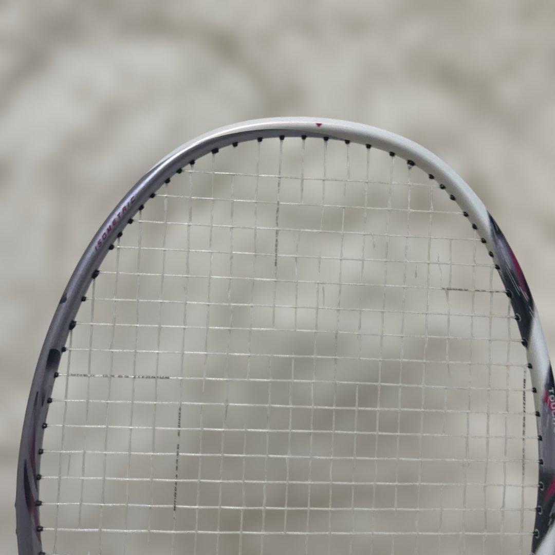 【美品】ヨネックス　バドミントンラケット ASTROX66 4UG5