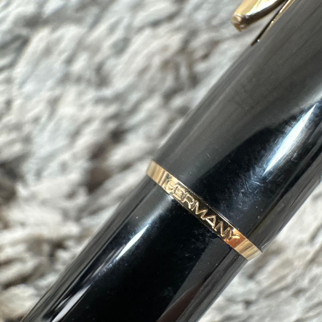 MONT BLANC モンブラン 万年筆 & ボールペン ケース付き