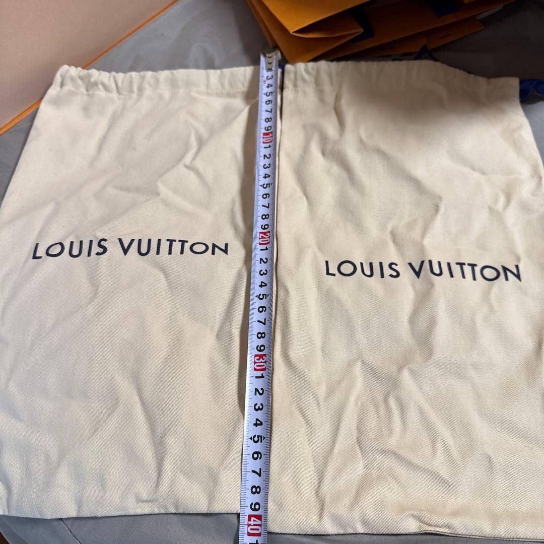 ルイヴィトン　LOUIS VUITTON 空箱　紙袋　GUCCI PRADA