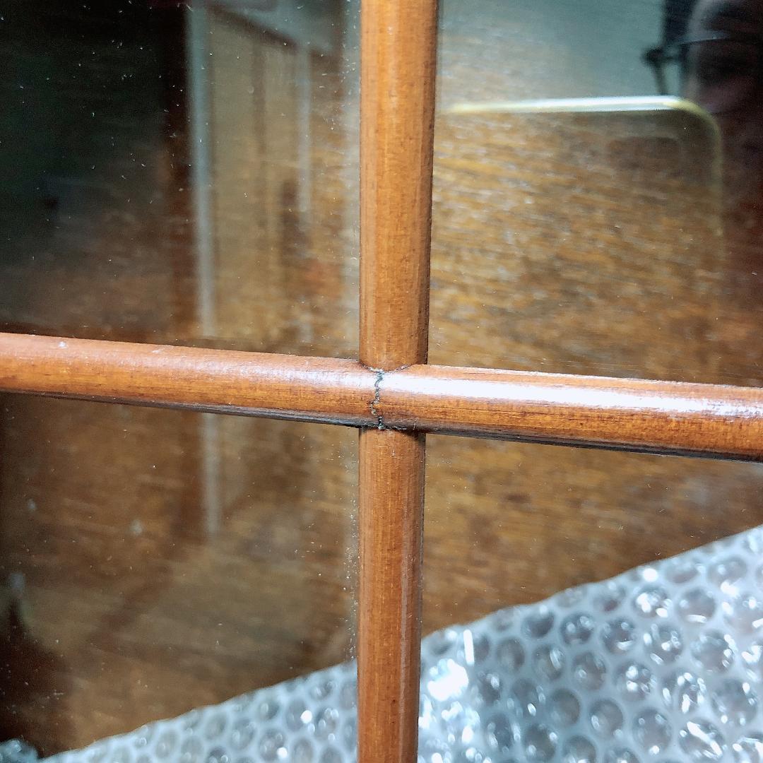 木製キャビネット 飾り棚 アンティーク 壁掛け コレクションケース