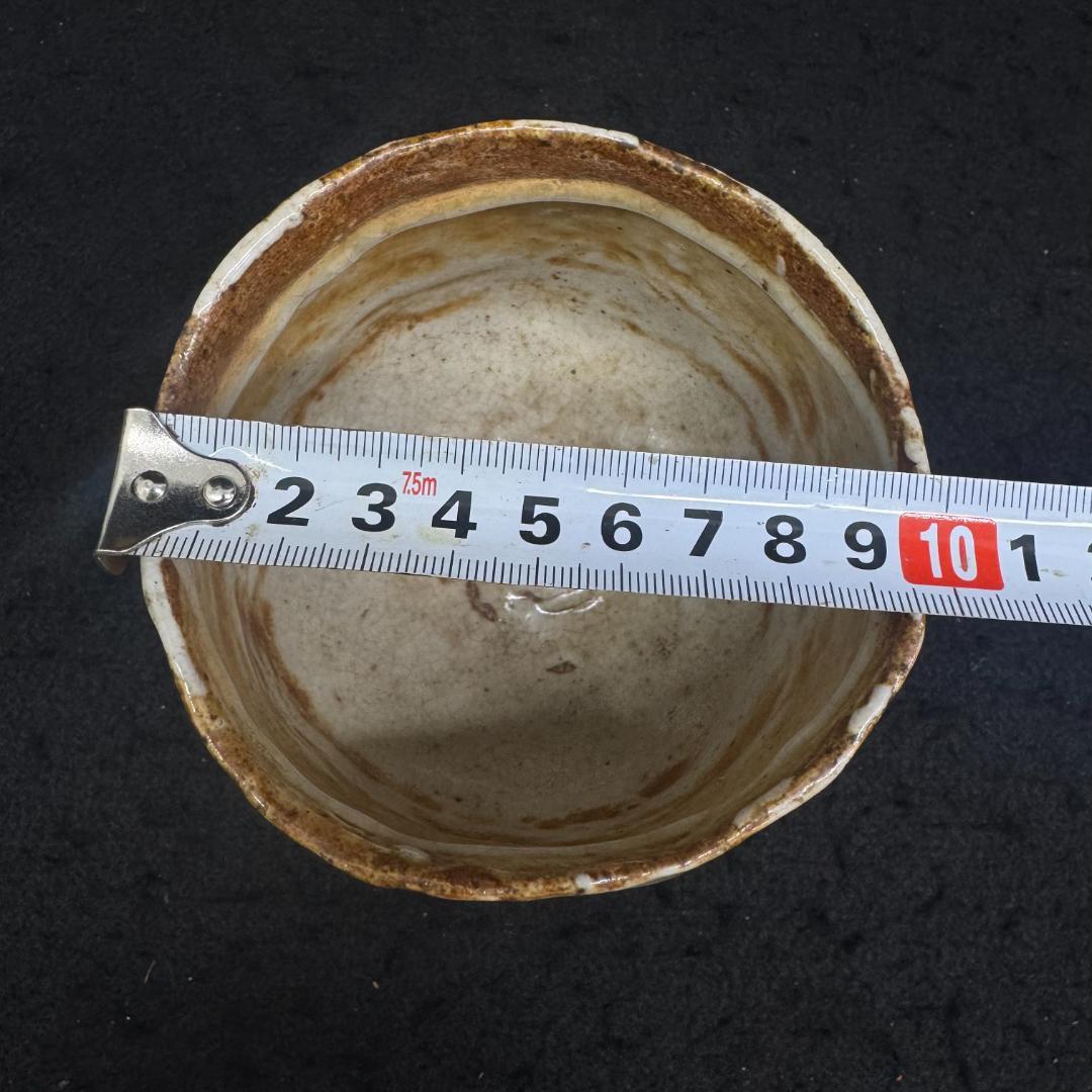 志野焼　時代物　手作り 陶器茶碗 木箱付き 在銘