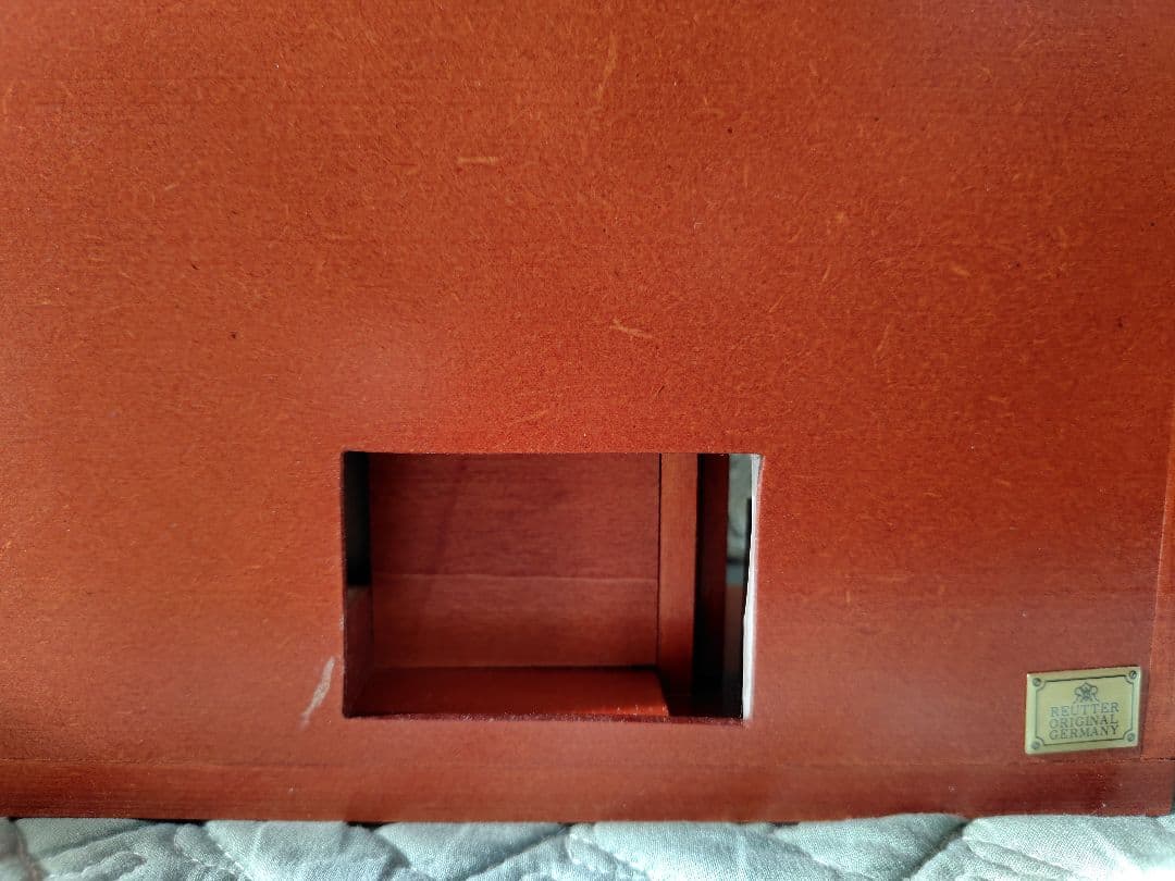 ロイターポーセリン　ミニチュア　ドールハウス　ピーターラビットカフェ