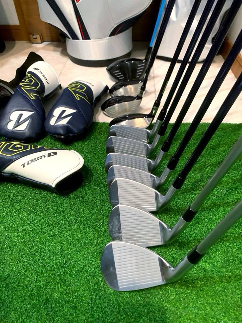 豪華　良品　ゴルフクラブ　本格セット　ブリヂストン　ツアーB JGR アディダス
