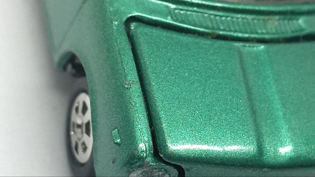 トミカ 9 スバル R2 緑 白シート 黒箱 緑色指定箱 日本製 レアモデル