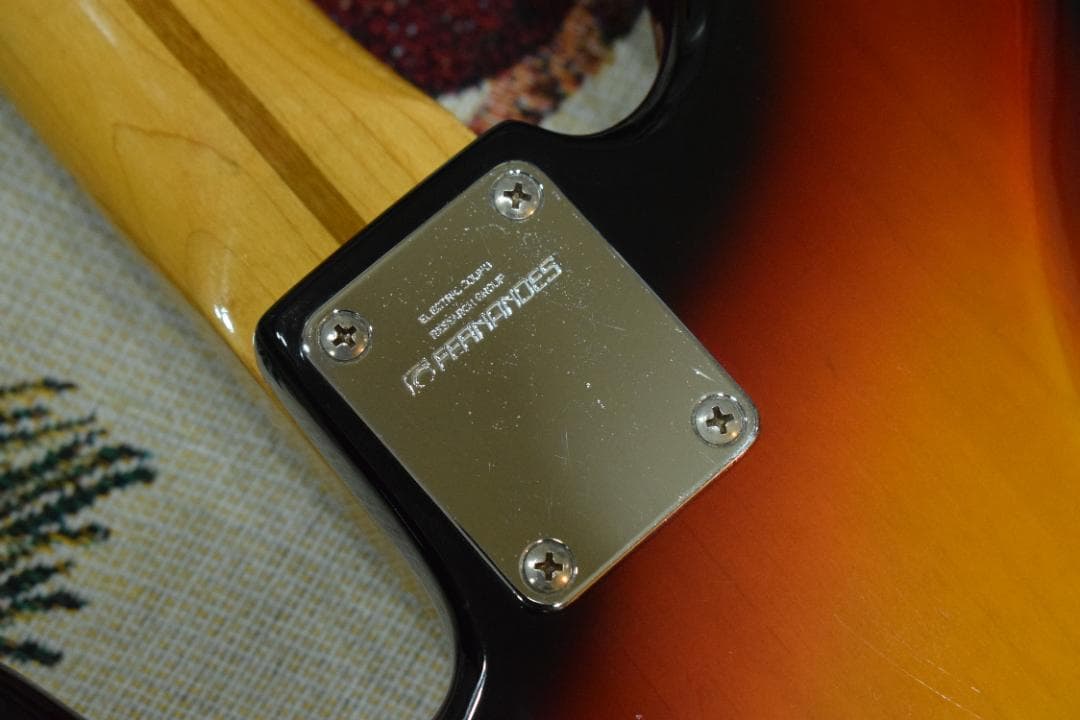 ベース Fernandes LIMITED EDITION RPB-50