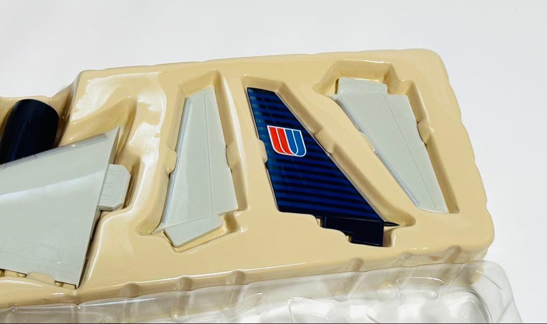 hogan 1/200 ユナイテッド航空 Boeing 777-200