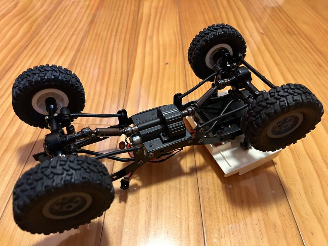 WPL 80ランクル　ハイラックスボディ　カスタム