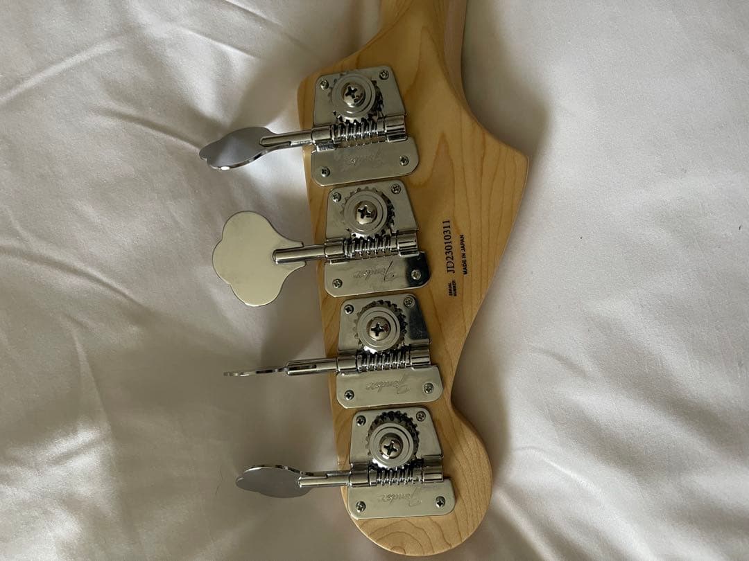 Fender MIJ Heritage 70’s Jazz Bass