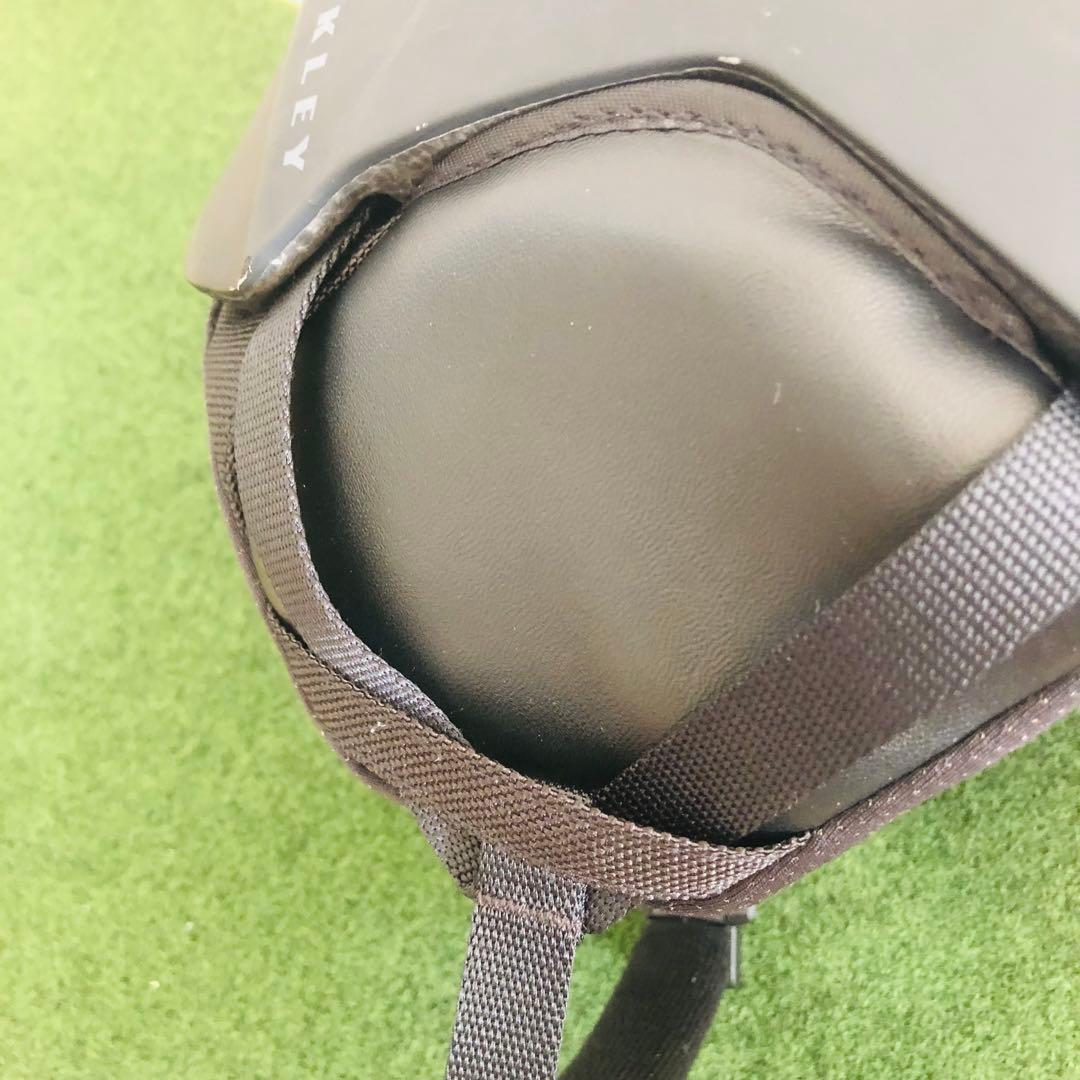 【美品】OAKLEY オークリー　MOD3 ヘルメット