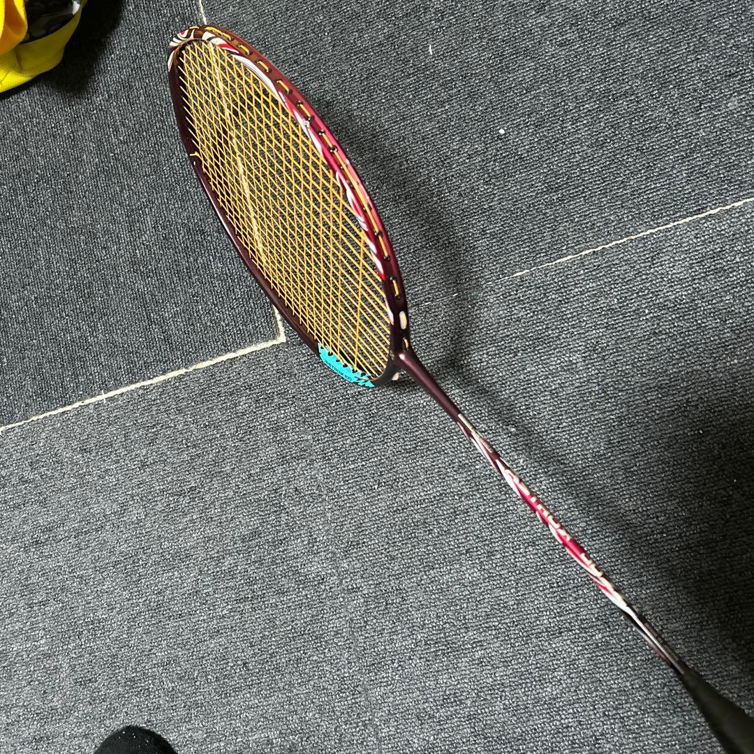 ラケット ASTROX100zz. 3U5