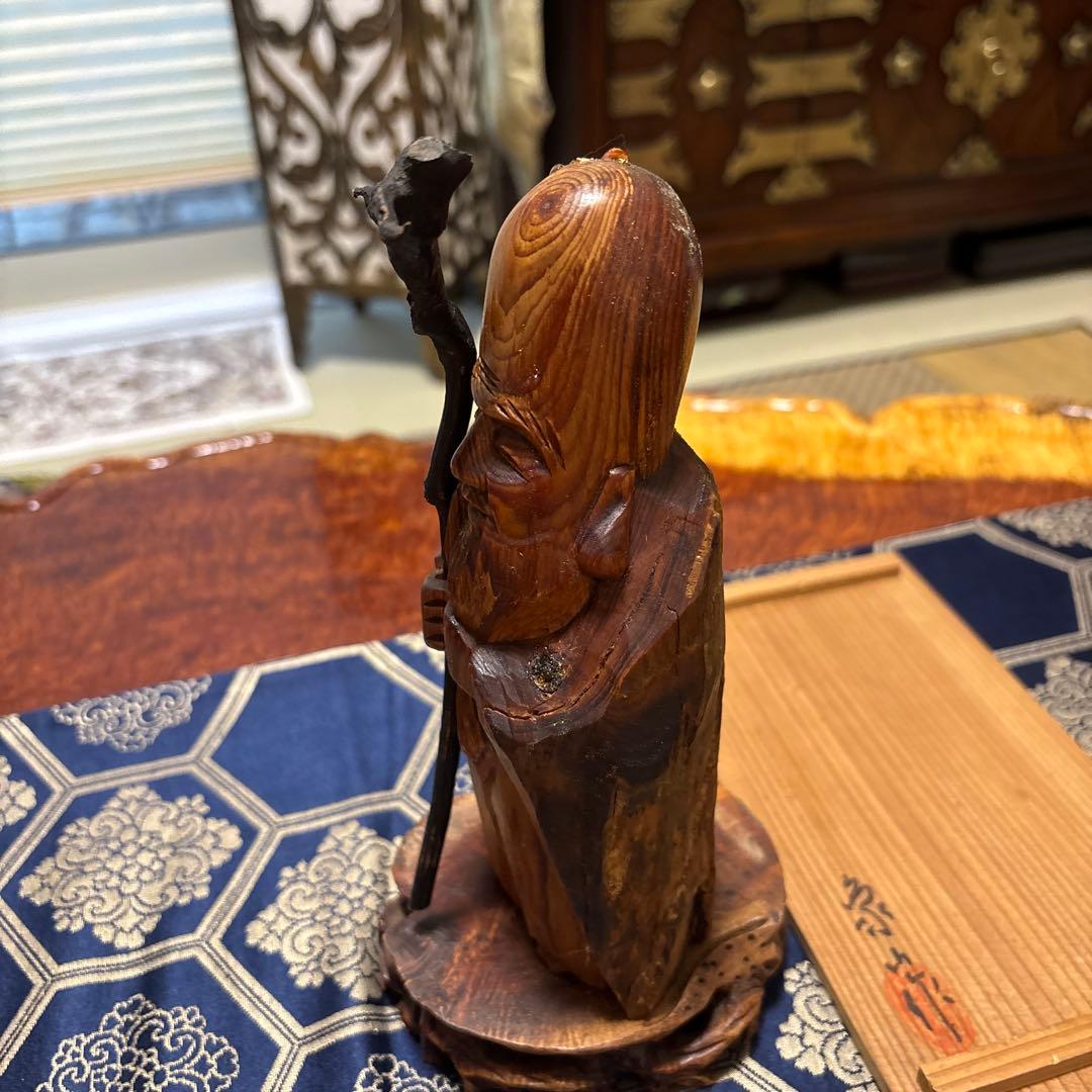 木製老人彫刻 杖付き 伝統的