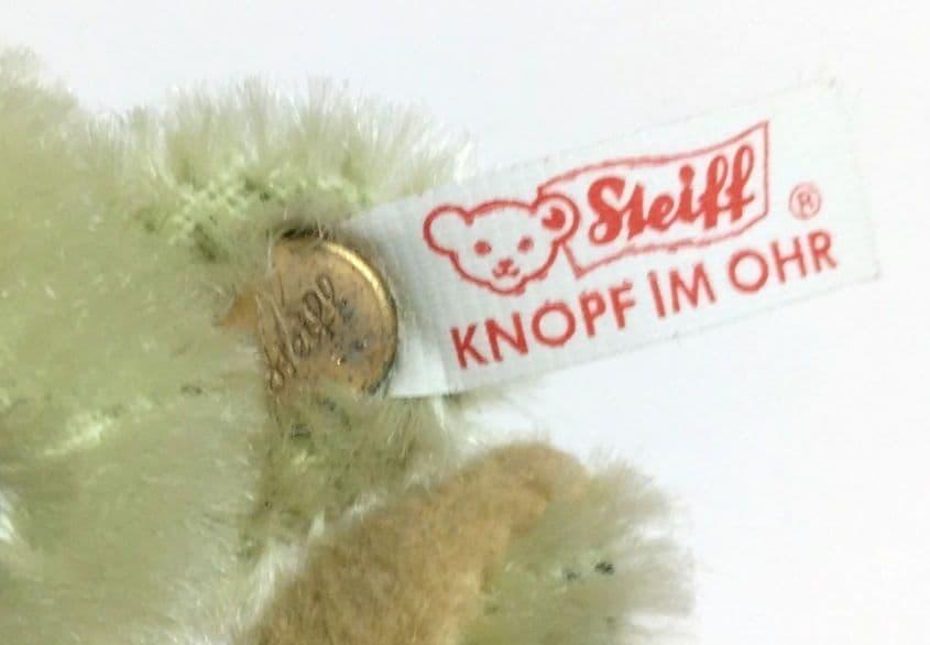 シュタイフカレンダー5月ミニテディベア2001年モヘア限定版バラの花束を抱えて