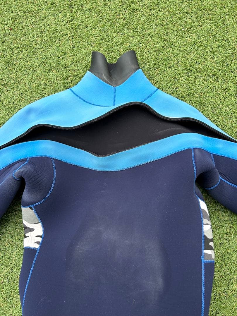 ウェットスーツ セミドライ　5ミリ　裏起毛