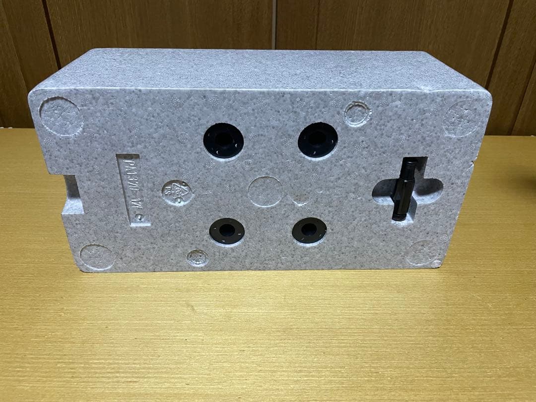 ミニカー Mercedes-Benz AMG SL 65 black 1/18