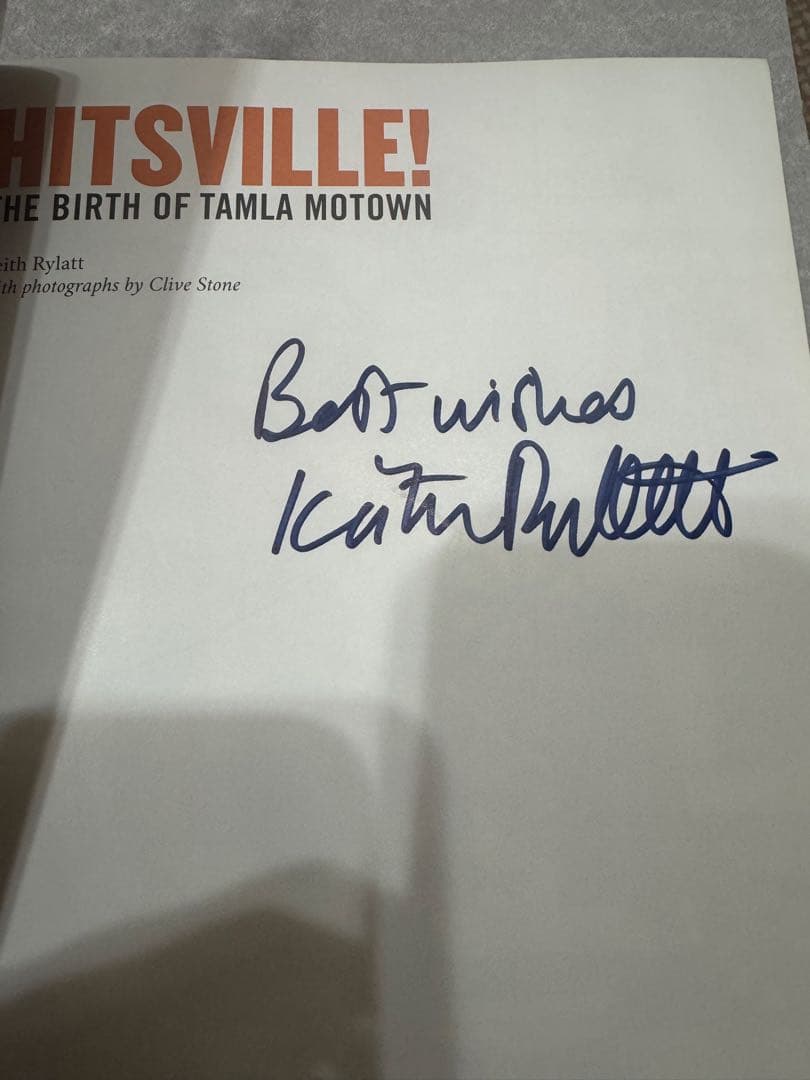 HITSVILLE! THE BIRTH OF TAMLA MOTOWNサイン入