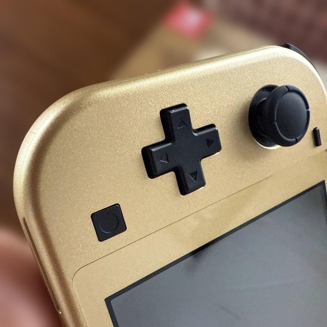 ニンテンドーSwitchライトハイラルエディション