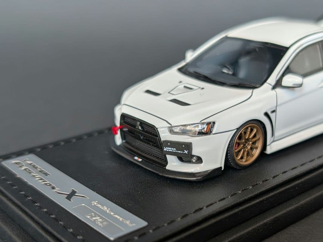イグニッションモデル 1/43 ランサーエボリューション X CZ4A