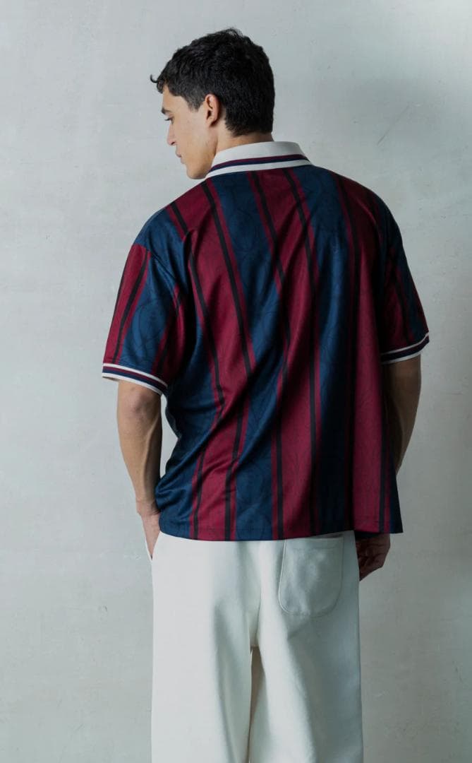 FC バルセロナ レトロシャツ - オーバーサイズ