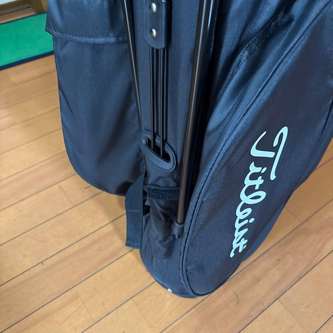 未使用に近　Titleist スタンドバッグ プレーヤーズ4 ブラック