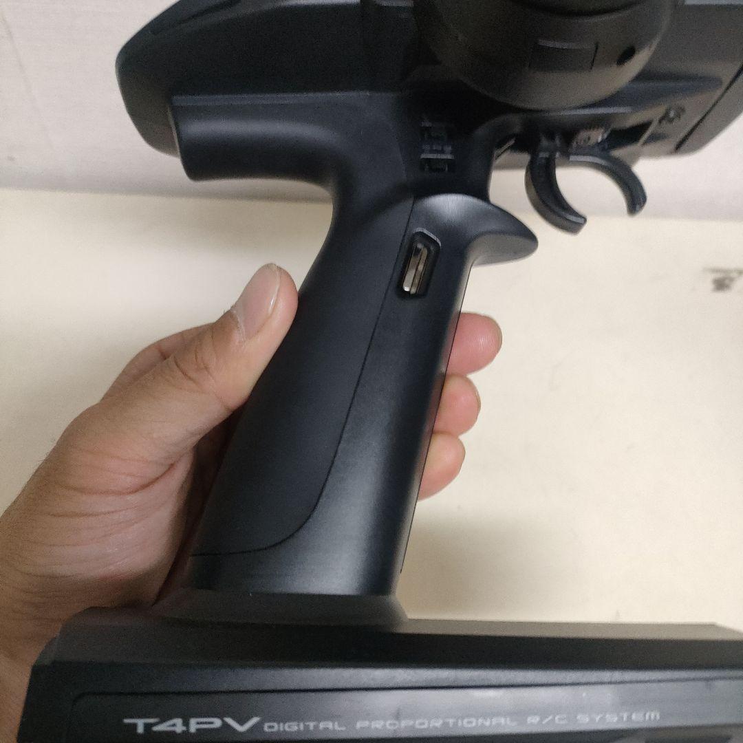 フタバ4PVプロポのみ　カーボンハンドル付き