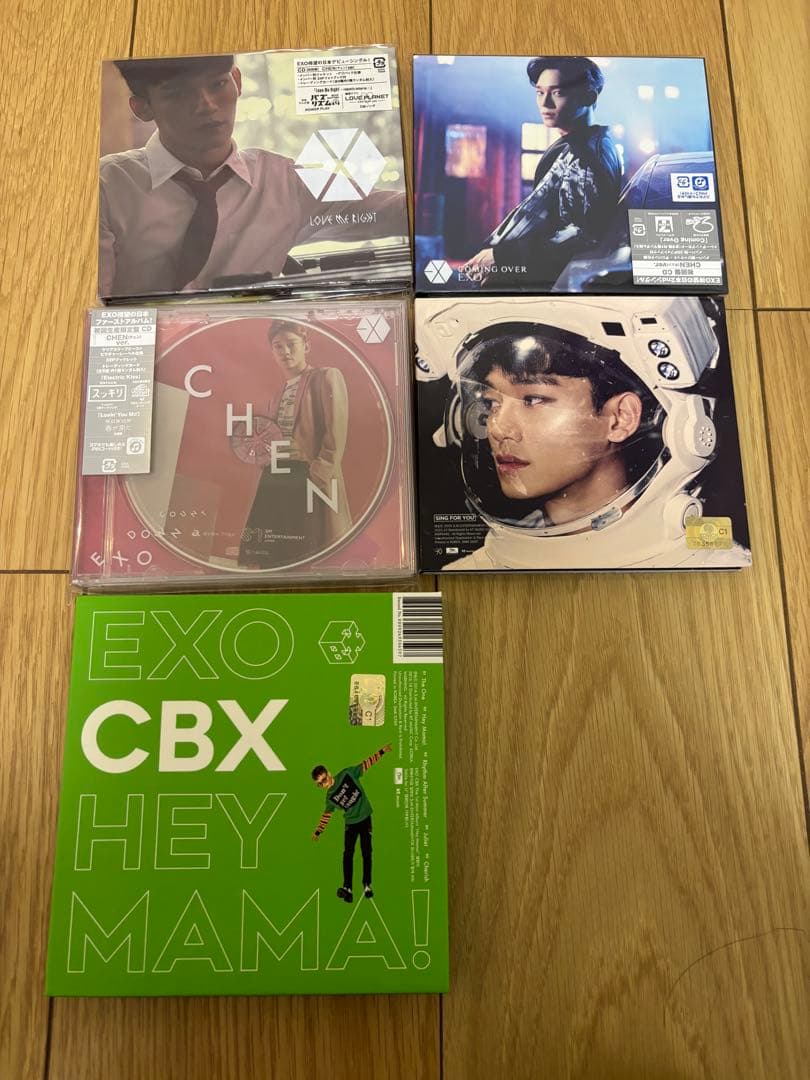EXO チェン グッズ CD まとめ売り Chen ポスター　うちわ トレカ