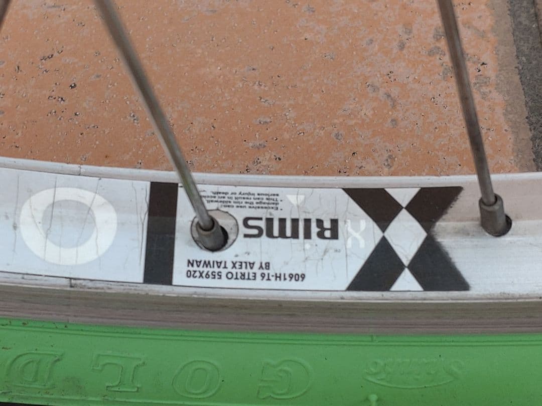 8段変速 BMX風クロスバイク 26インチ