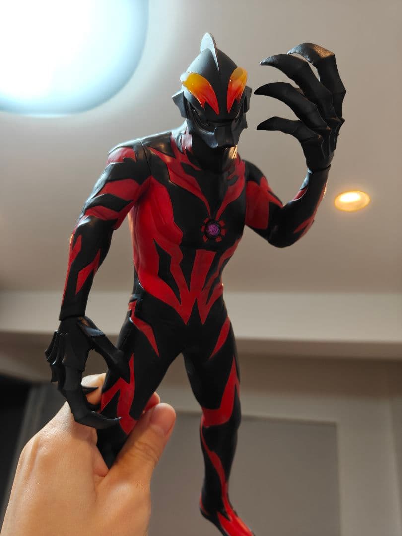 英雄勇像 ウルトラマンティガ マルチタイプ 一番くじ B賞ウルトラマンベリアル